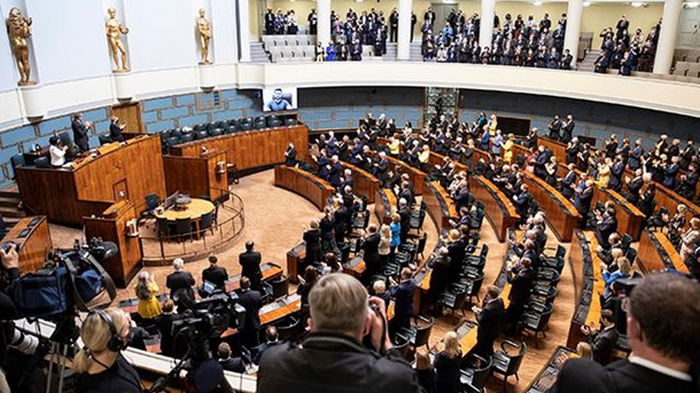 Парламент Финляндии поддерживает вступление в НАТО