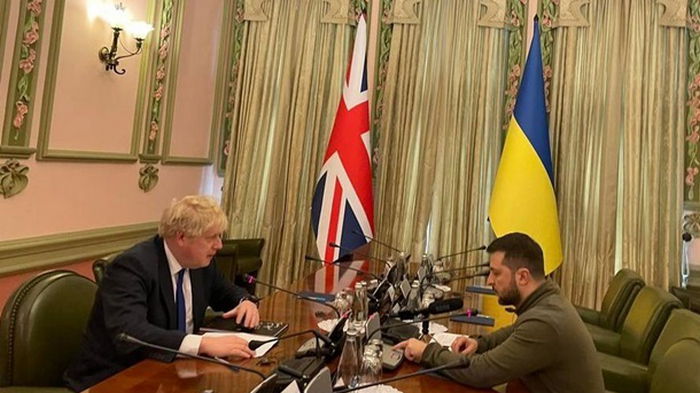 Киев и Лондон обсудили импорт топлива в Украину