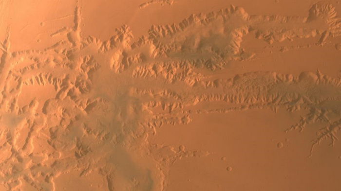Китайский аппарат Tianwen-1 сделал снимки всего Марса (видео)