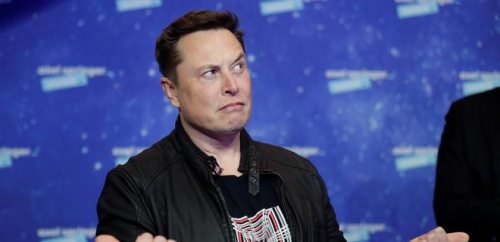 Илон Маск заставил всех сотрудников Tesla вернуться в офисы, но они та...