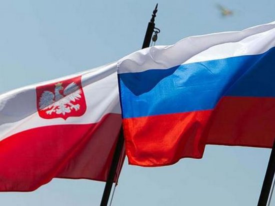«Москва – друг, Киев – не совсем»: в Польше рассекретили скандальный документ