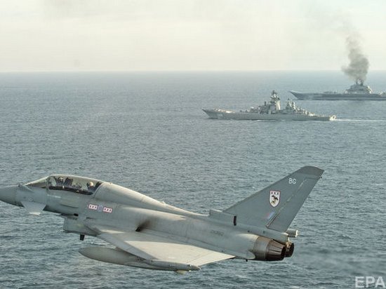 Глава Минобороны Британии назвал авианосец Адмирал Кузнецов «кораблем позора»