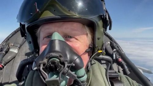 Джонсон полетал на истребителе Typhoon (видео)