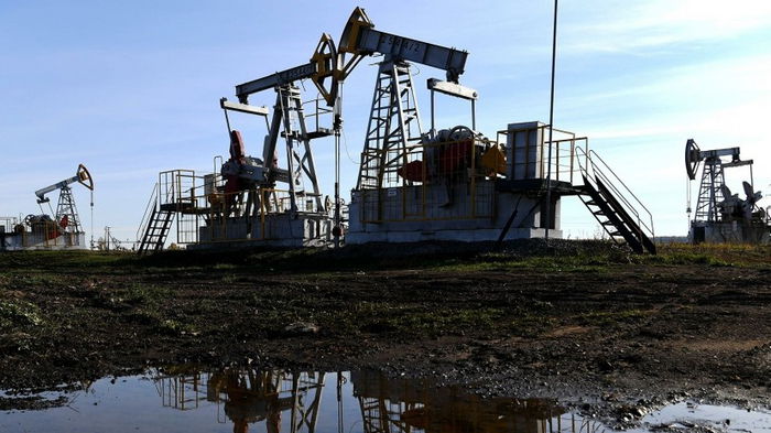 Цены на нефть начали опускаться
