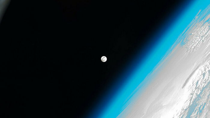 NASA перевело «лунный» спутник в безопасный режим из-за неполадок