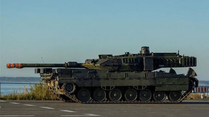 В Эстонию впервые прибыли новейшие танки Leopard