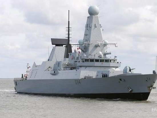 Впервые со времен «холодной войны» Британия направит эсминец в Черное море