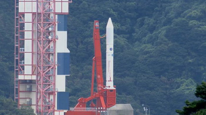Японскую ракету Epsilon уничтожили во время взлета из-за неисправности (видео)
