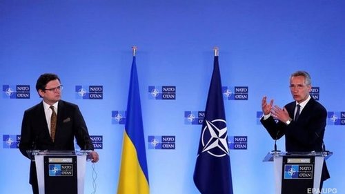 НАТО усилит поддержку Украины — Кулеба