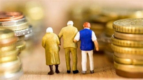 Коли українці мають право піти на пенсію у 2022 році?