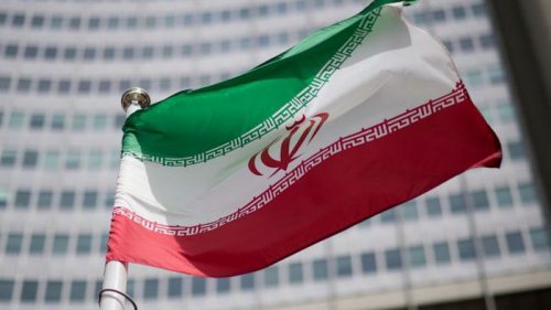 Иран согласился на визит МАГАТЭ после обнаружения частиц урана на трех...