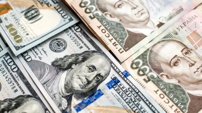 Эксперты спрогнозировали, каким будет курс доллара до Нового года