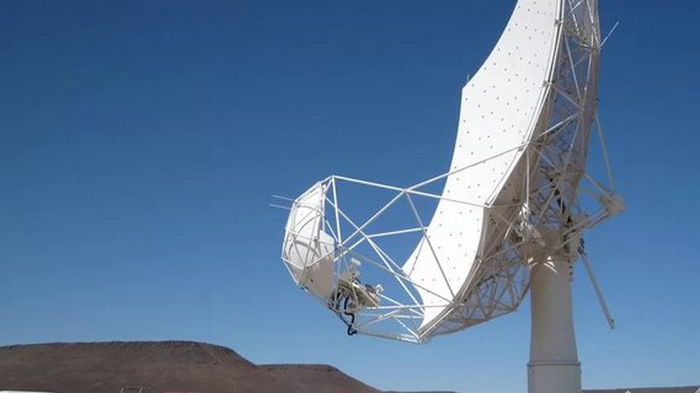 В ЮАР и Австралии начали строить крупнейший радиотелескоп в мире с более 130 000 антенн