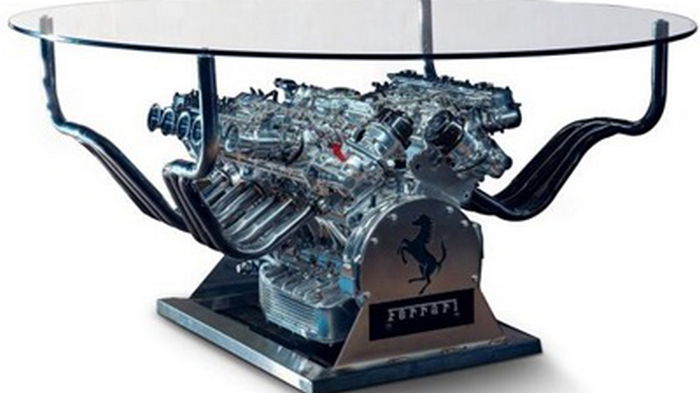Двигатель Ferrari превратили в стол по цене нового суперкара