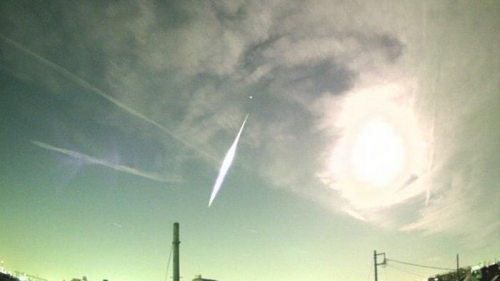 В Японии камеры зафиксировали падение яркого метеорита (видео)