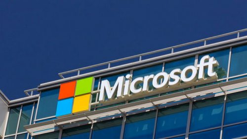 В Microsoft назвали самые востребованные профессии и пообещали учить им бес...