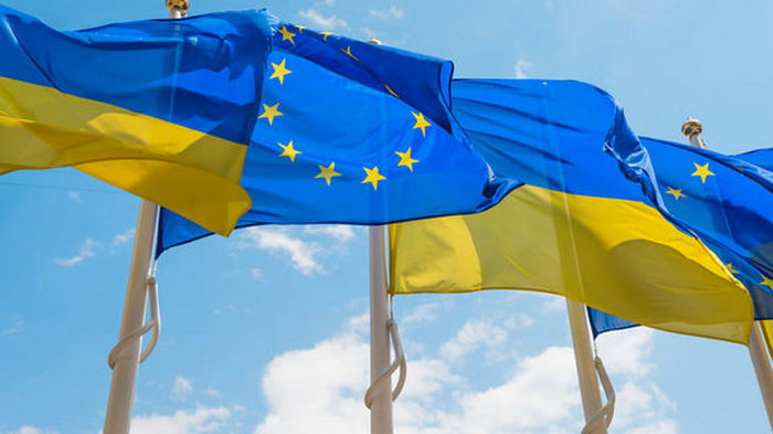 Официально. Страны ЕС утвердили пакетное соглашение с 18 млрд евро для Украины