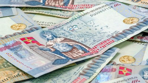 Валюты Грузии и Армении стали лидерами роста в мире из-за переезда россиян
