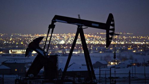 Нефть дешевеет на фоне прогноза МВФ по мировой экономике