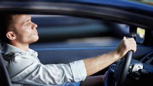 Должен знать каждый водитель: 7 вещей, которые очень опасно оставлять ...