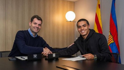 Барселона подписала контракт с Рональдиньо-младшим