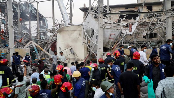 В Бангладеш произошел взрыв на заводе, есть погибшие