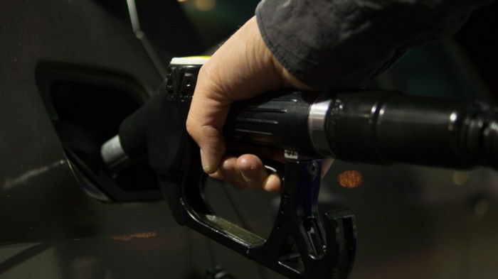 Падение цен на нефть и газ стимулирует экономический рост на Западе — СМИ