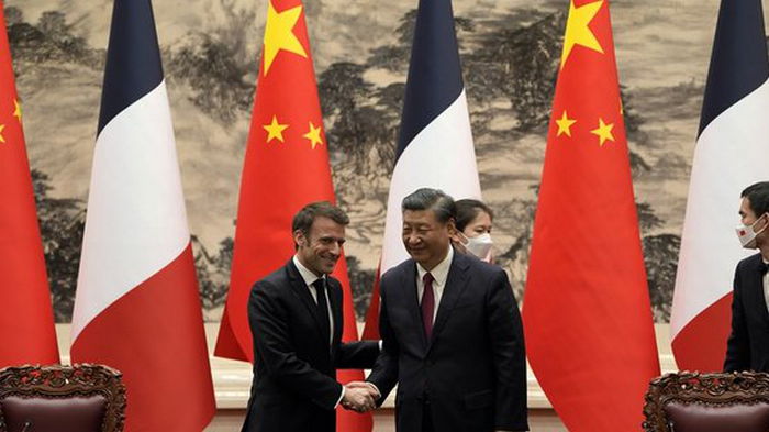 Французские компании получили крупные контракты во время визита Макрона в Китай