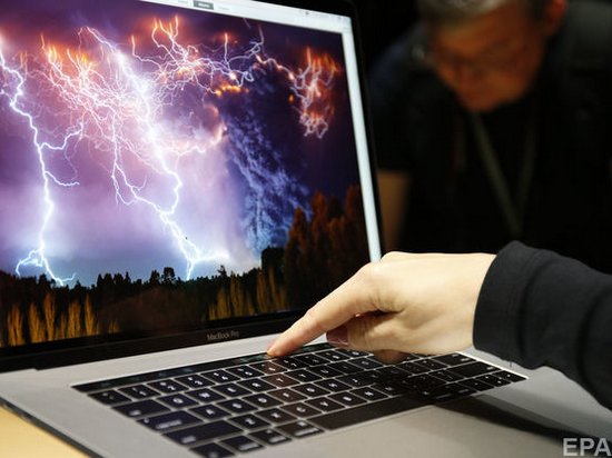 Пользователи нашли проблемы у новых MacBook Pro (видео)
