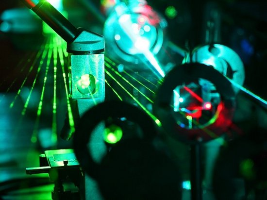 Ученые из Чехии разработали самый мощный лазер в мире