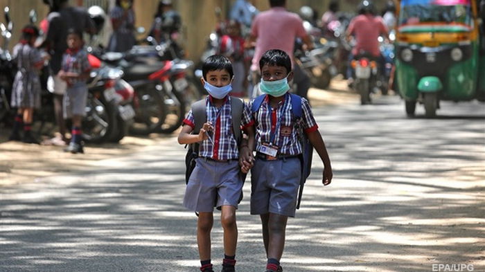 В Индии из-за утечки ядовитого газа госпитализированы 25 школьников