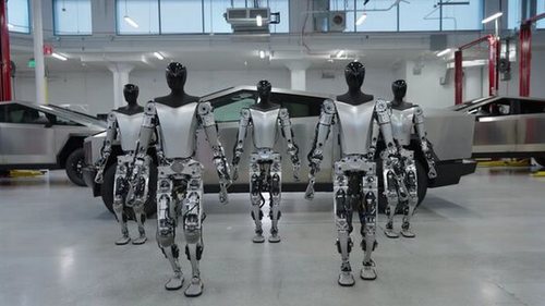 Роботы Tesla научились запоминать локации и повторять человеческие дви...