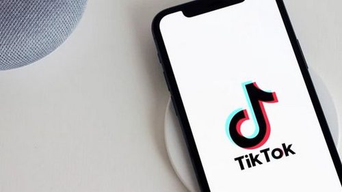 В США компания создала вакансию по просмотру TikTok. Платят $1000 за 1...