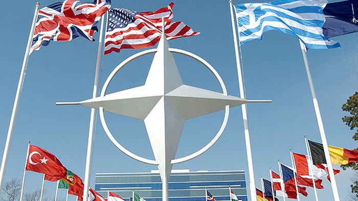 СМИ узнали, что НАТО предложит Киеву на летнем саммите в Вильнюсе