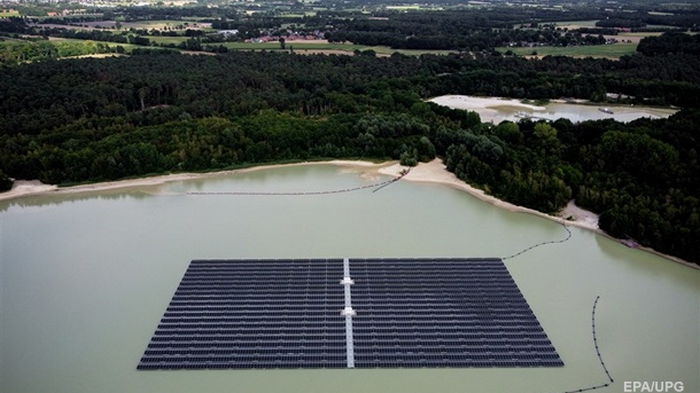 Солнечная энергия «давит» на цену газа в Европе - Bloomberg