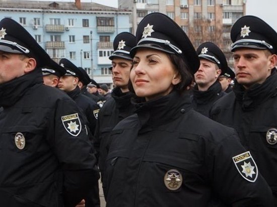 Уровень доверия украинцев к полиции снизился — Аваков