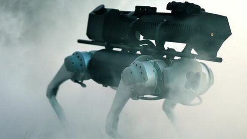 В США создали робота-собаку с огнеметом. Он свободно продается (видео)