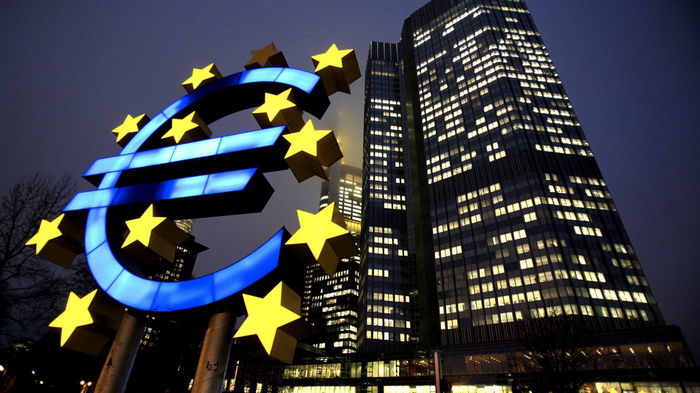 Европейский центробанк повысил учетную ставку до 23-летнего максимума