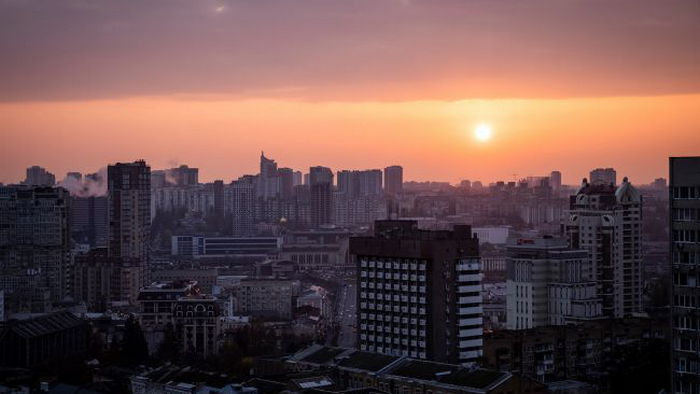 Потребление света в Украине существенно выросло из-за жары: назван пиковый день