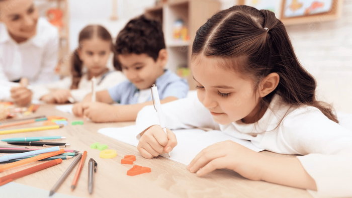 Які ручки для школи слід купувати дитині, на що звернути увагу?