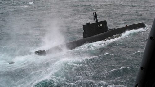 Из задымленной субмарины Норвегии эвакуировали троих человек