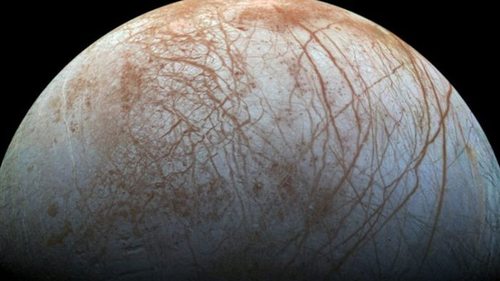 На спутнике Юпитере все же может быть жизнь: ученые обнаружили необход...