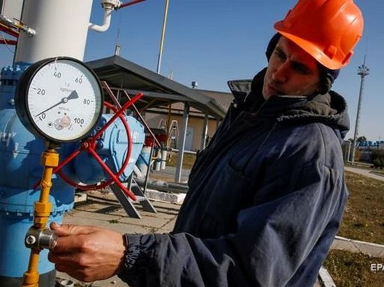 Украина резко сократила отбор газа из ПХГ