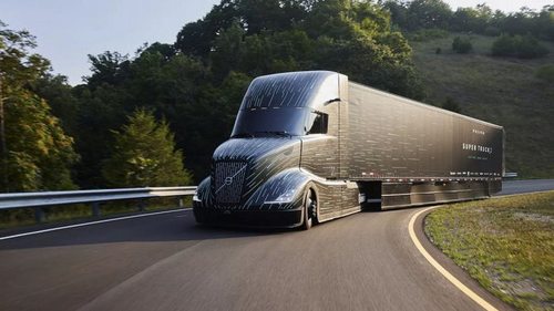 Volvo показали инновационный гибридный грузовик с рекордным запасом хода (видео)