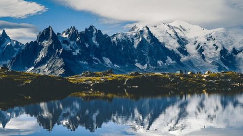Высочайшая гора в Альпах уменьшилась еще на два метра