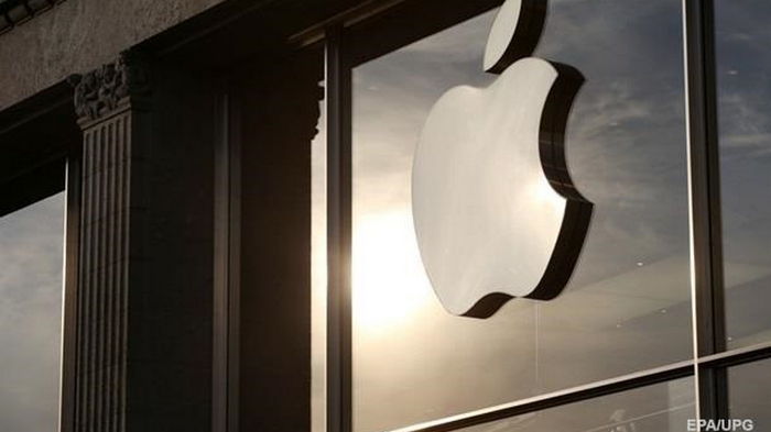Apple намерена внедрить ИИ во все свои гаджеты