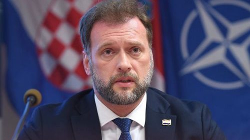 Министр обороны Хорватии попал в ДТП