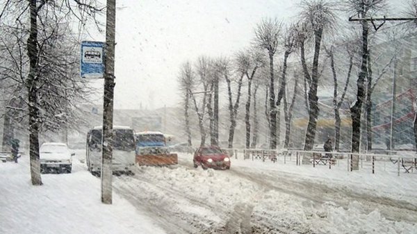На Украину надвигаются снега и морозы