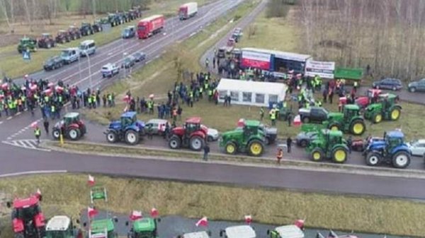 К акции польских перевозчиков присоединятся фермеры