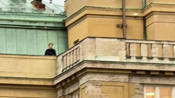 Полиция Чехии отслеживает последователей университетского стрелка, просит поддержки медиа